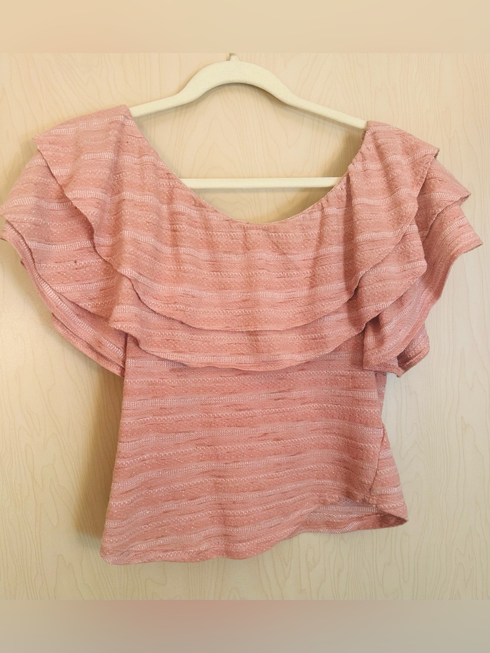 Women’s Nude Toned Ruffle Shoulder Top